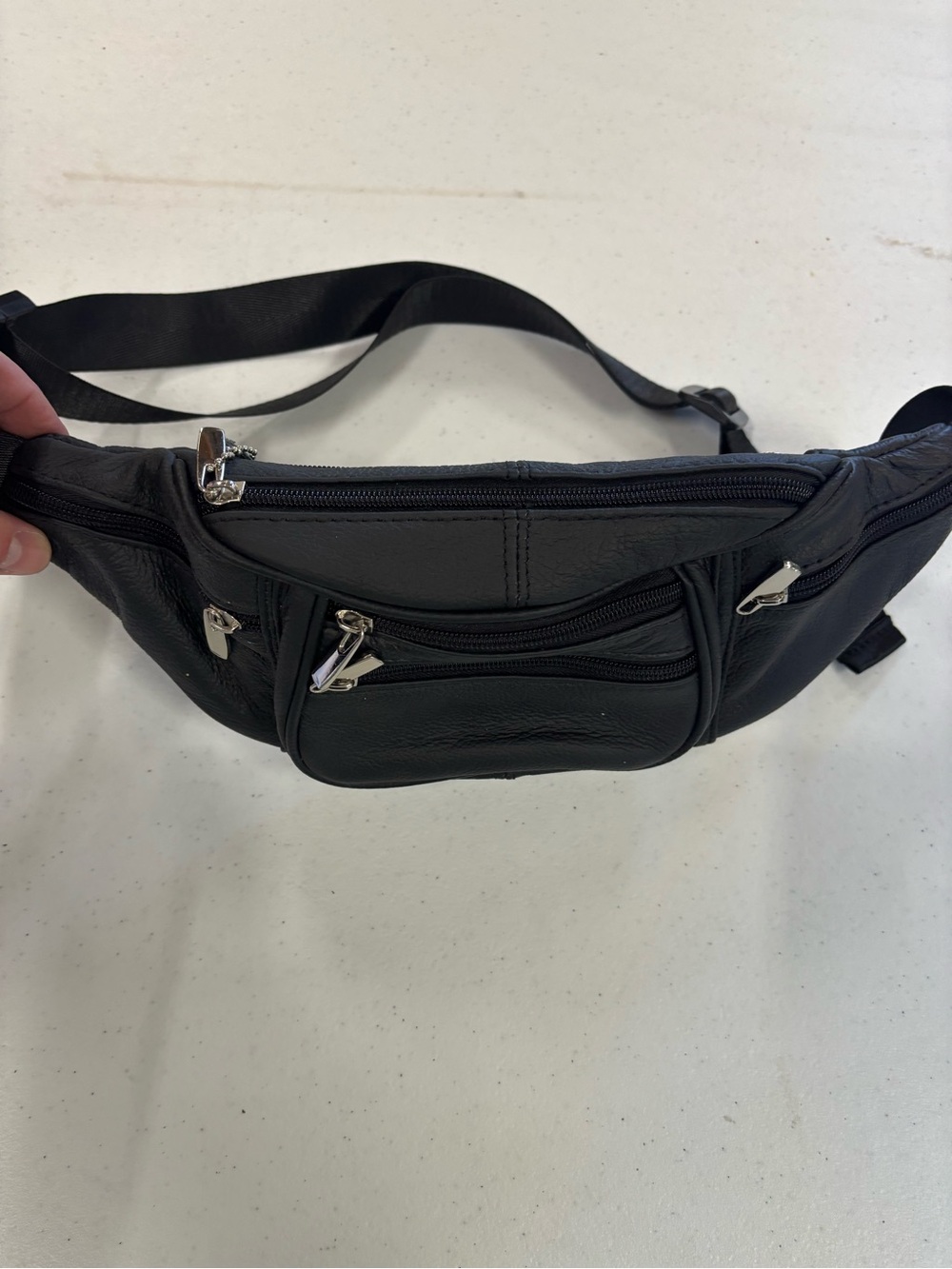 Black Genuine Leather unisex Waist Bag / Fanny Pack - Picture 3 of 3